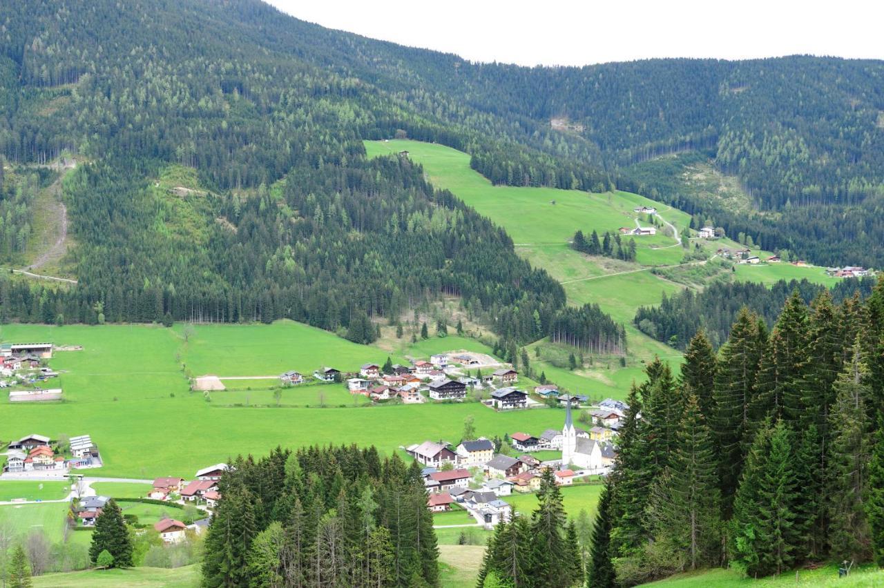 Buttermilchalm Bed and Breakfast Sankt Martin am Tennengebirge Eksteriør billede